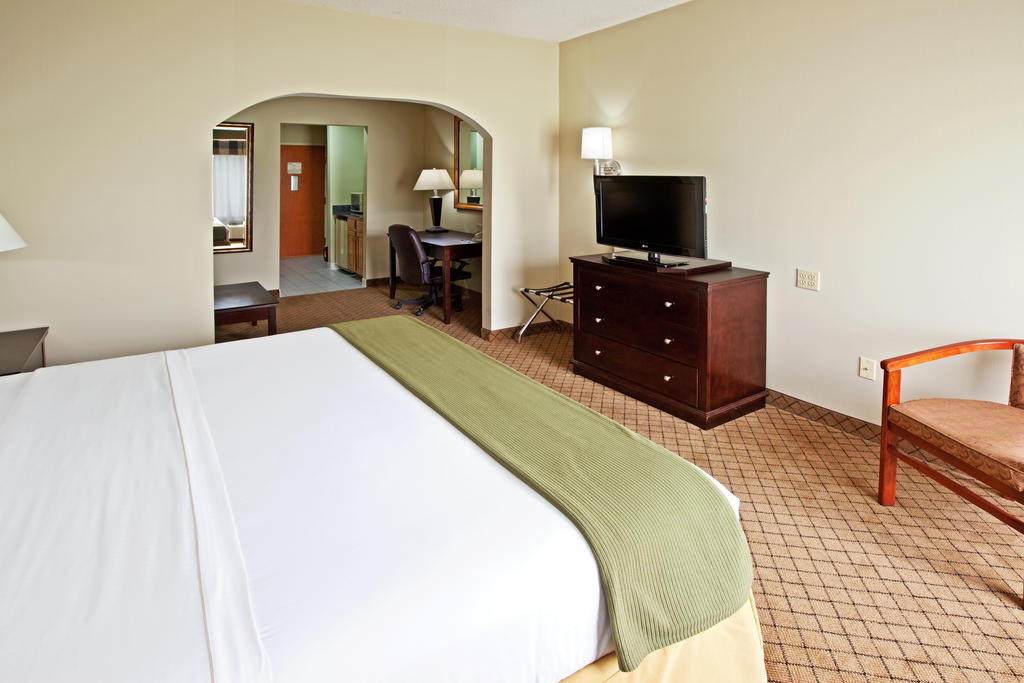 Holiday Inn Express Hotel & Suites Harrison Exterior photo