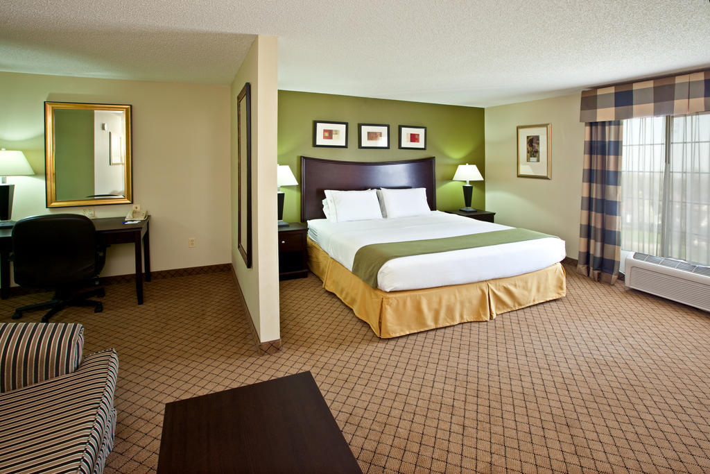 Holiday Inn Express Hotel & Suites Harrison Exterior photo