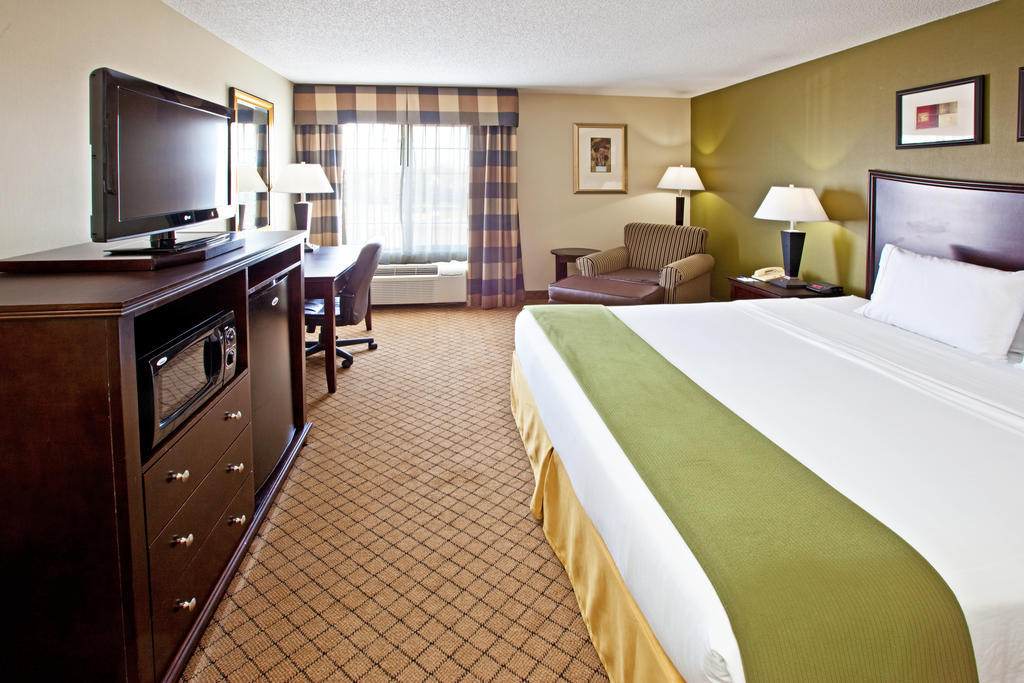 Holiday Inn Express Hotel & Suites Harrison Exterior photo